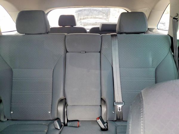2019 KIA SORENTO L, LX, S