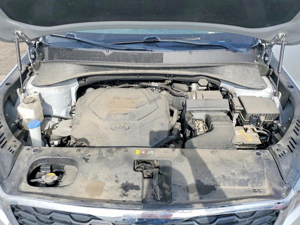 2019 KIA SORENTO L, LX, S