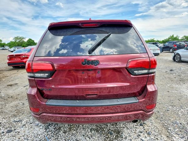2020 JEEP GRAND CHEROKEE Laredo