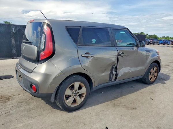 2017 KIA SOUL Base