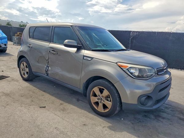 2017 KIA SOUL Base