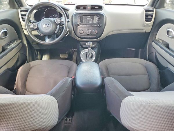 2017 KIA SOUL Base