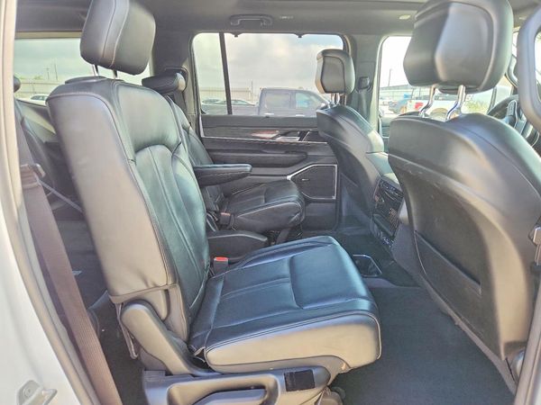 2022 JEEP WAGONEER SERIES II 4X2