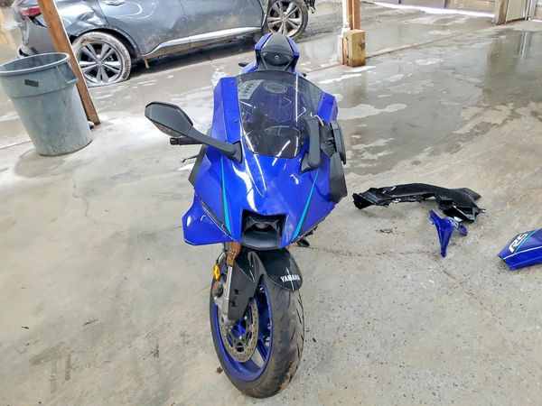 2026 YAMAHA YZF890