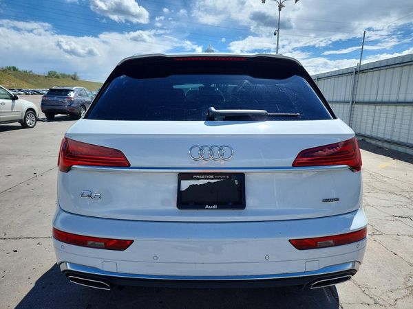 2021 AUDI Q5 E
