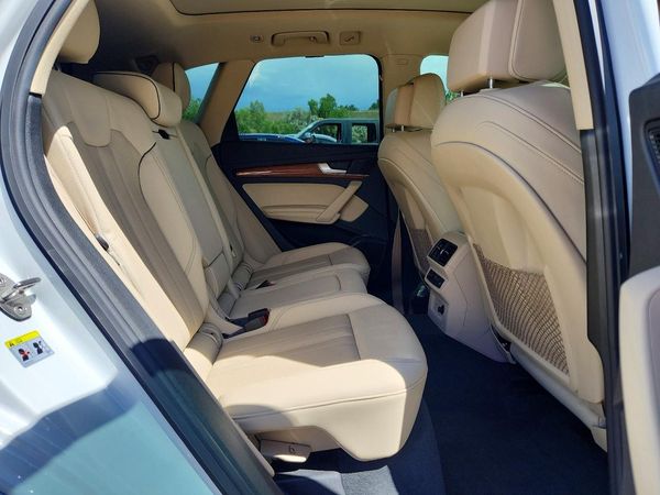2021 AUDI Q5 E