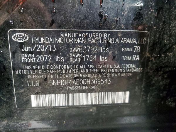 2013 HYUNDAI ELANTRA