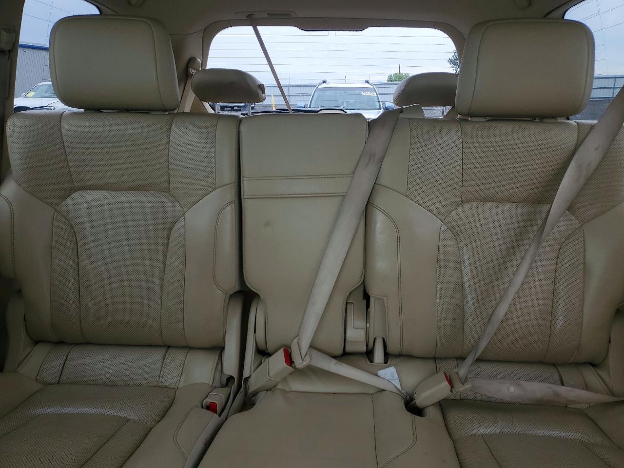 2017 LEXUS LX 570