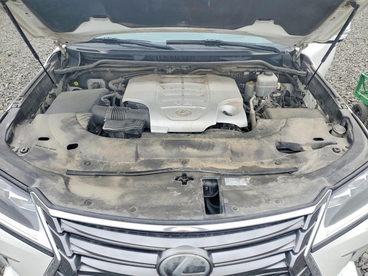 2017 LEXUS LX 570