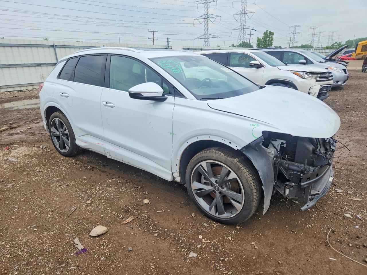 2022 AUDI Q4 E-TRON quattro Premium Plus