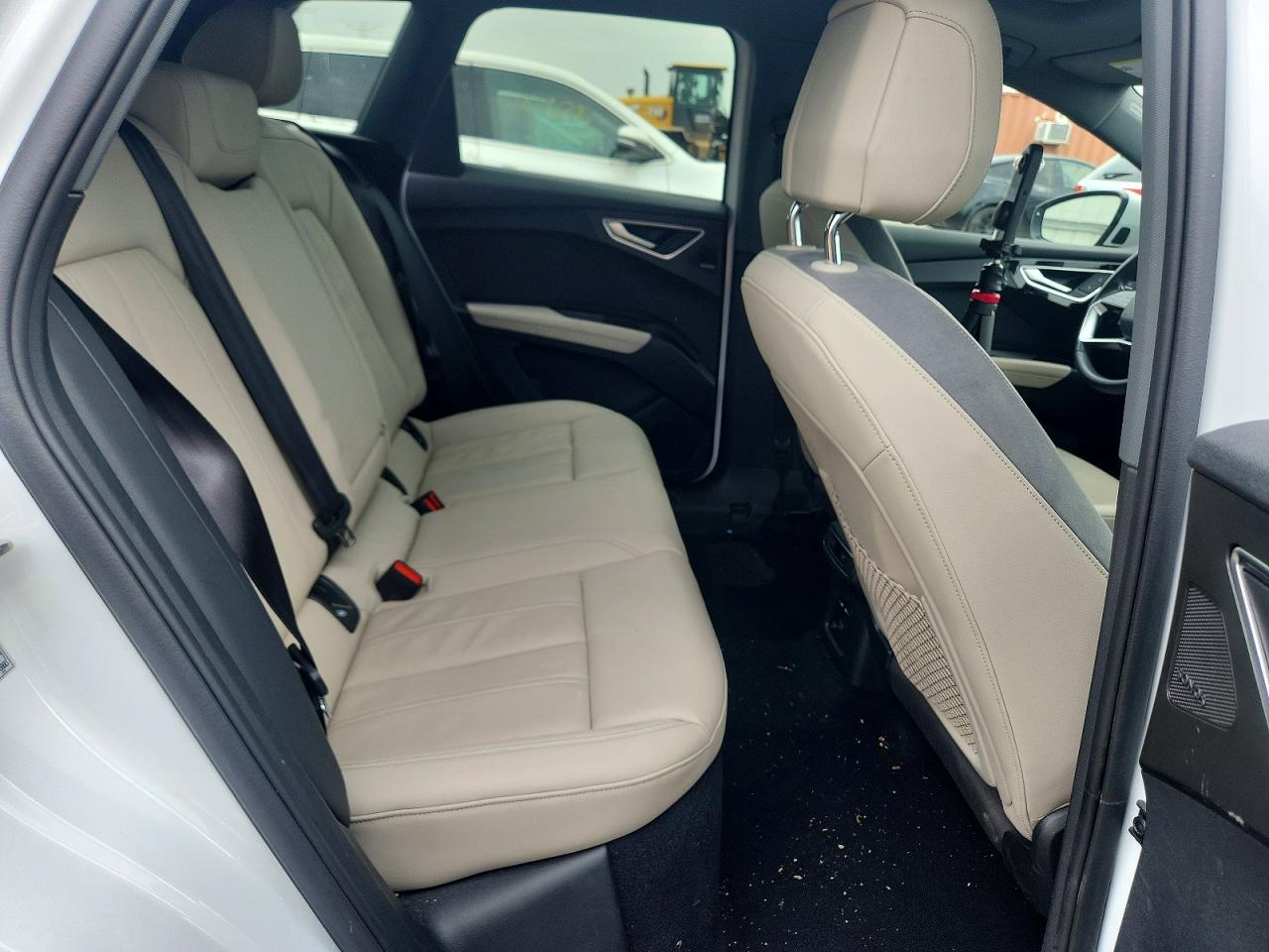 2022 AUDI Q4 E-TRON quattro Premium Plus