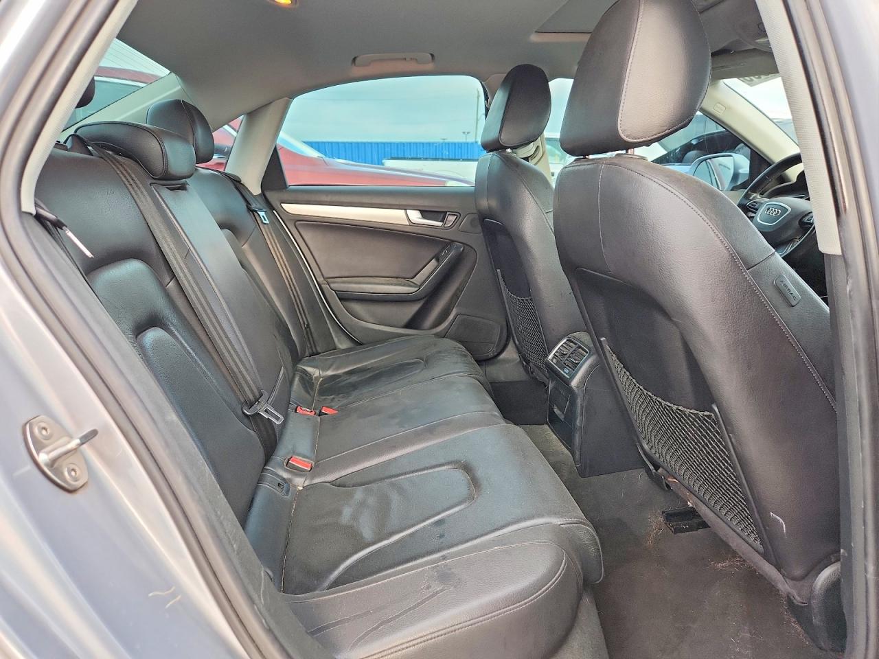 2015 AUDI A4 quattro Premium