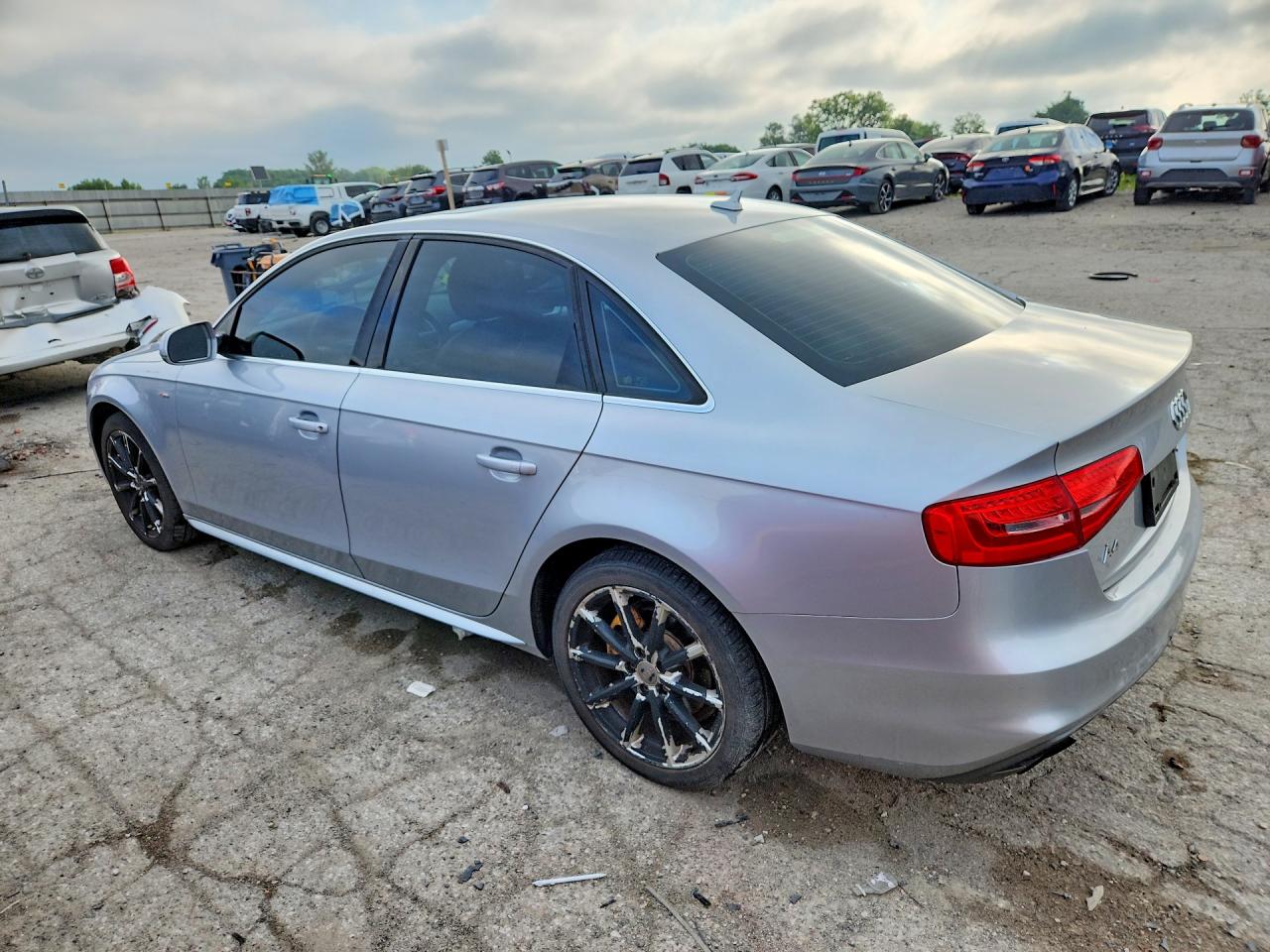 2015 AUDI A4 quattro Premium