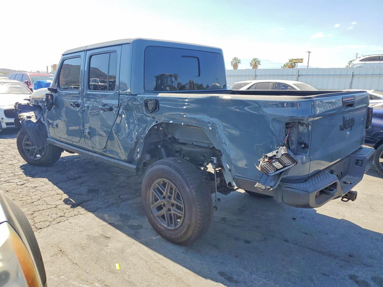 2025 JEEP GLADIATOR