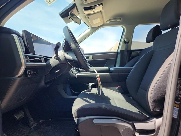 2025 HYUNDAI SANTA FE SE