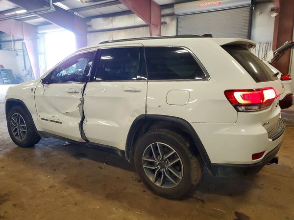 2020 JEEP GRAND CHEROKEE Laredo