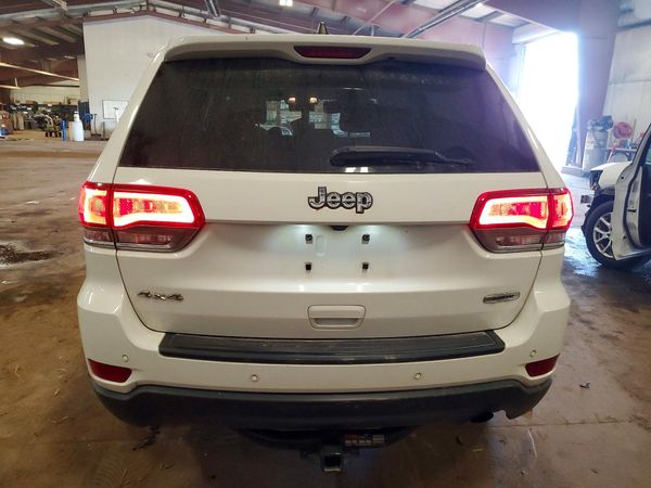 2020 JEEP GRAND CHEROKEE Laredo