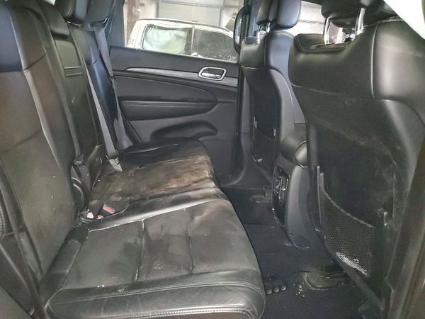 2020 JEEP GRAND CHEROKEE Laredo