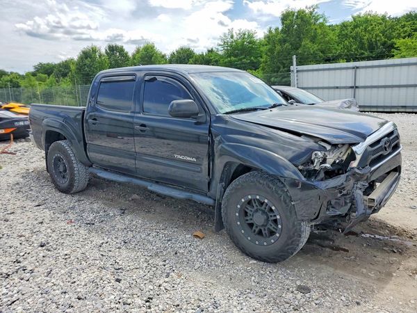 2015 TOYOTA TACOMA Delux Grade