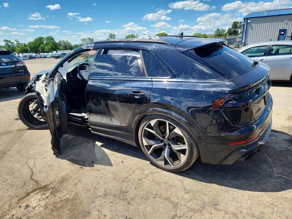 2021 AUDI RS Q8 quattro