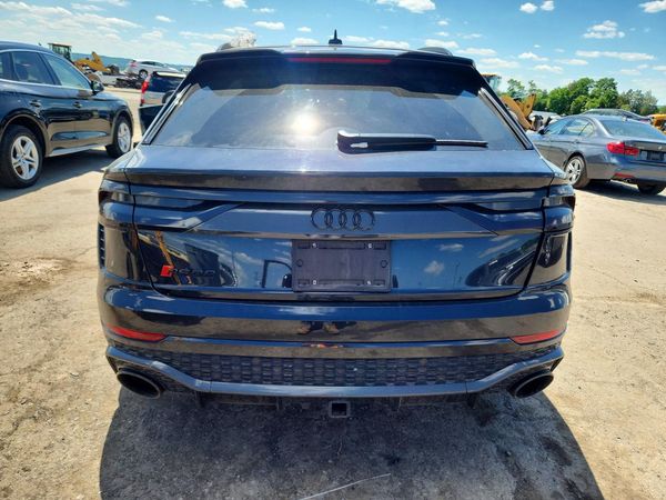 2021 AUDI RS Q8 quattro