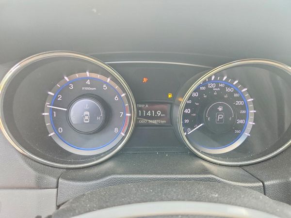 2012 HYUNDAI SONATA Middle-low level