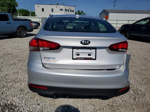 2018 KIA FORTE LX Pop,S,EX