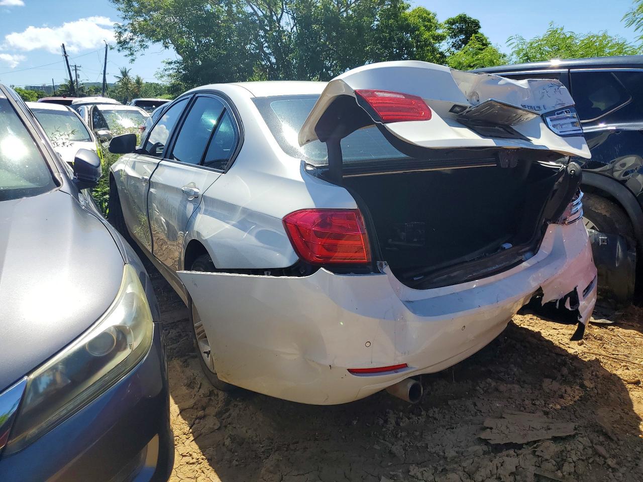 2015 BMW 320 320i