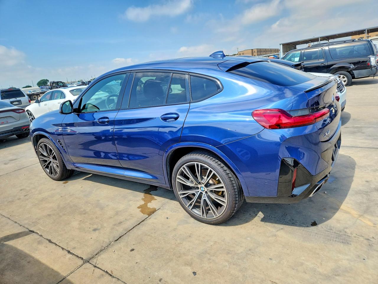 2022 BMW X4 xDrive30i
