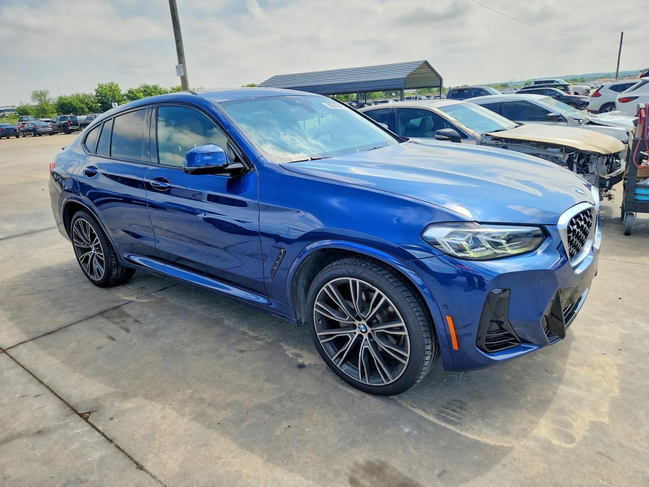 2022 BMW X4 xDrive30i