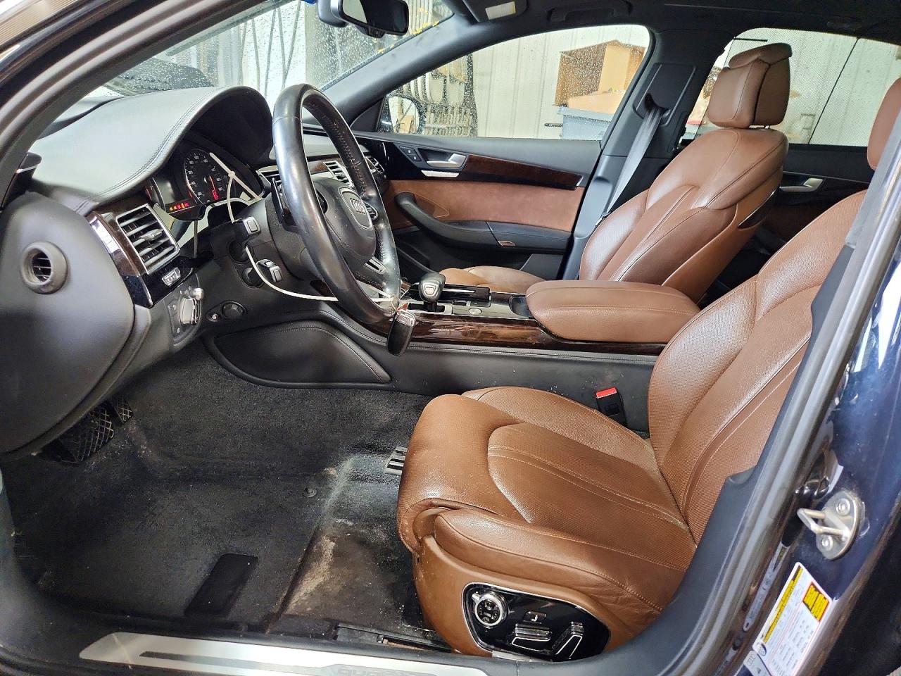 2017 AUDI A8 quattro L