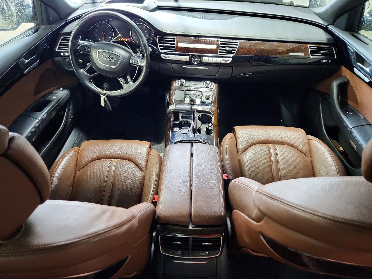 2017 AUDI A8 quattro L