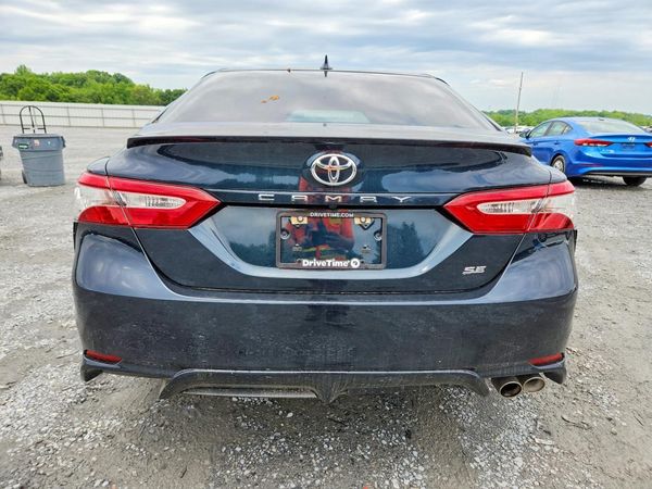 2019 TOYOTA CAMRY