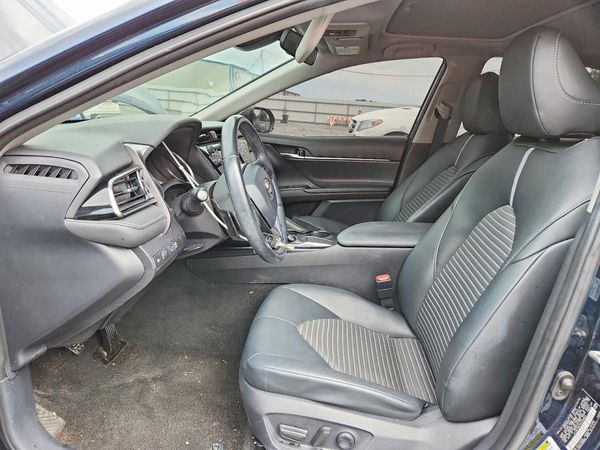 2019 TOYOTA CAMRY