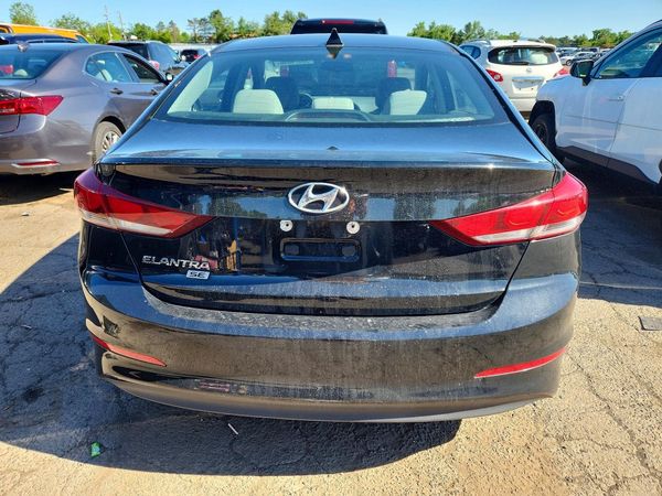 2017 HYUNDAI ELANTRA