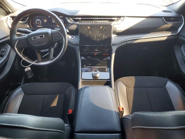 2024 JEEP GRAND CHEROKEE