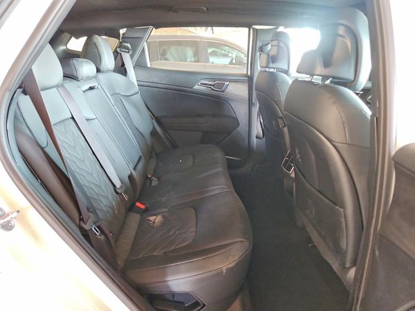 2025 KIA SPORTAGE X-Line Prestige