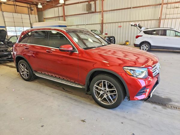 2018 MERCEDES-BENZ GLC
