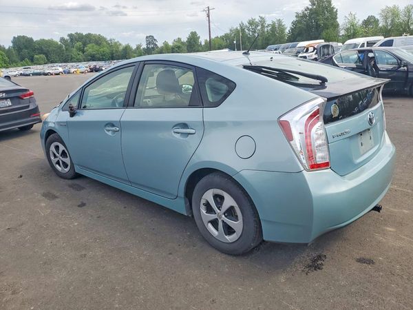 2014 TOYOTA PRIUS