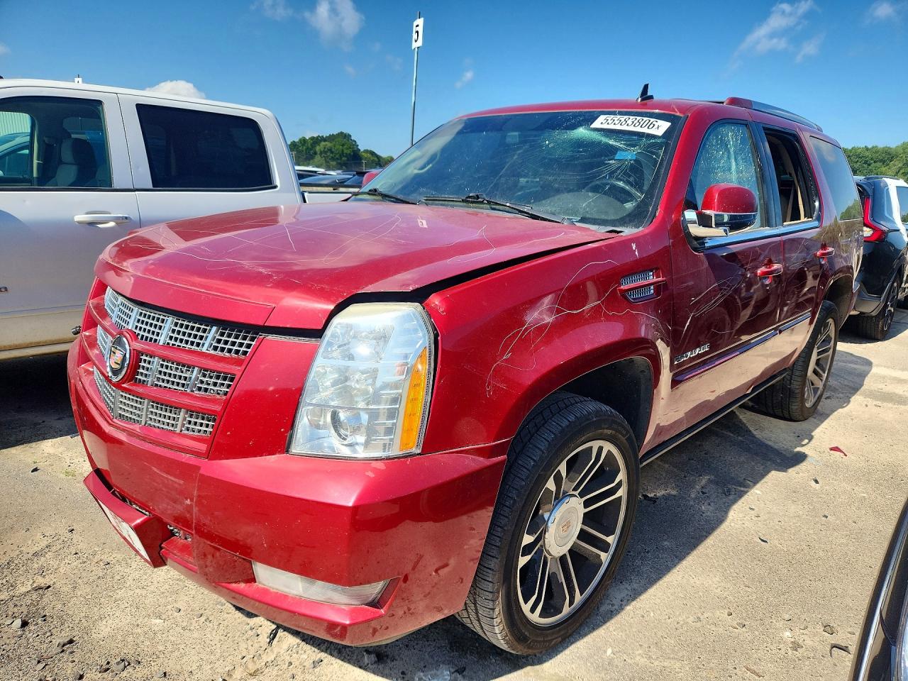 2013 CADILLAC ESCALADE Premium