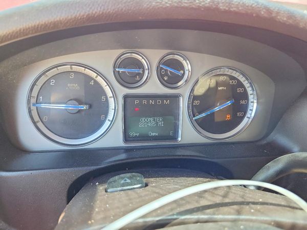 2013 CADILLAC ESCALADE Premium