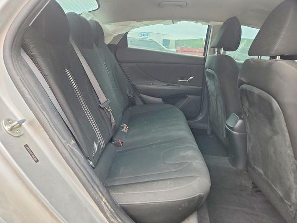 2021 HYUNDAI ELANTRA