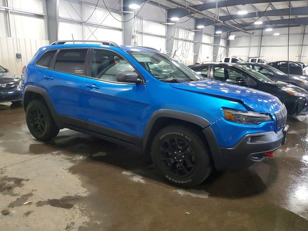 2019 JEEP CHEROKEE TRAILHAWK 4X4