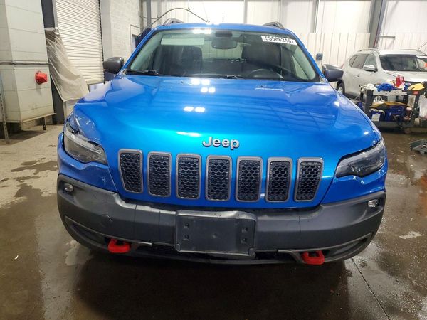 2019 JEEP CHEROKEE TRAILHAWK 4X4