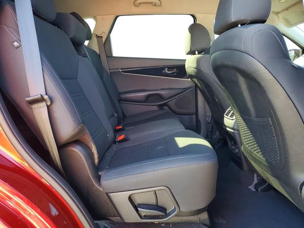 2019 KIA SORENTO L, LX, S