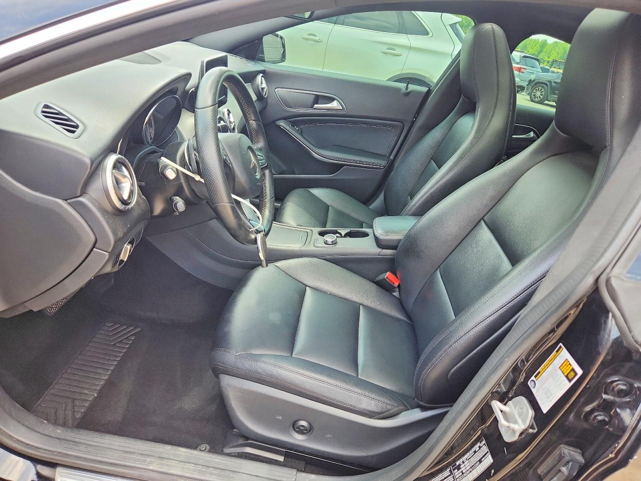 2015 MERCEDES-BENZ CLA CLA250