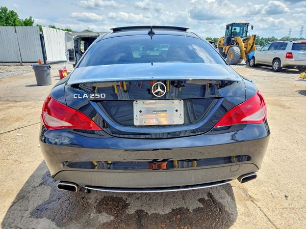 2015 MERCEDES-BENZ CLA CLA250
