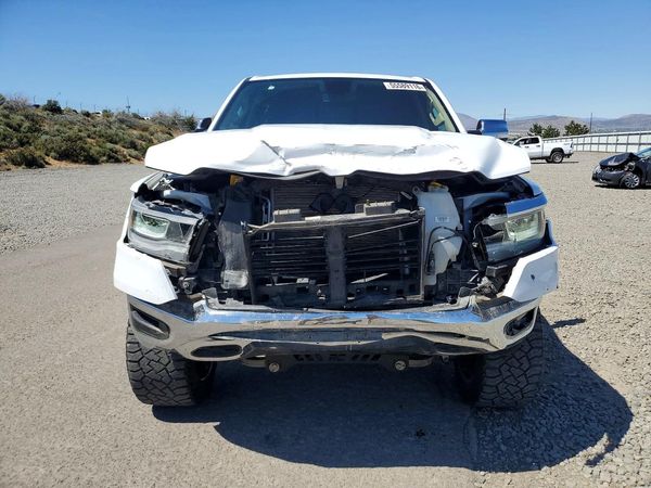 2020 RAM 1500 LARAMIE QUAD CAB 4X4
