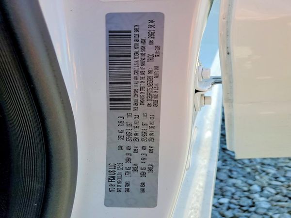 2020 RAM 1500 LARAMIE QUAD CAB 4X4