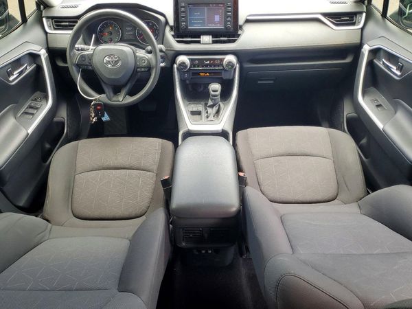 2019 TOYOTA RAV4